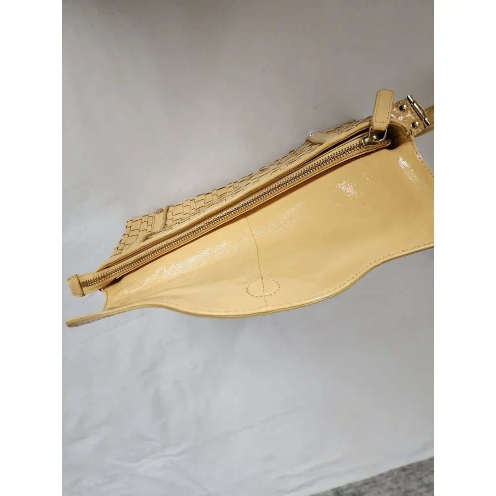 Elliott Lucca Women's Yellow Woven Patent Leather Wristlet Strap Purse Clutch - Picture 7 of 12